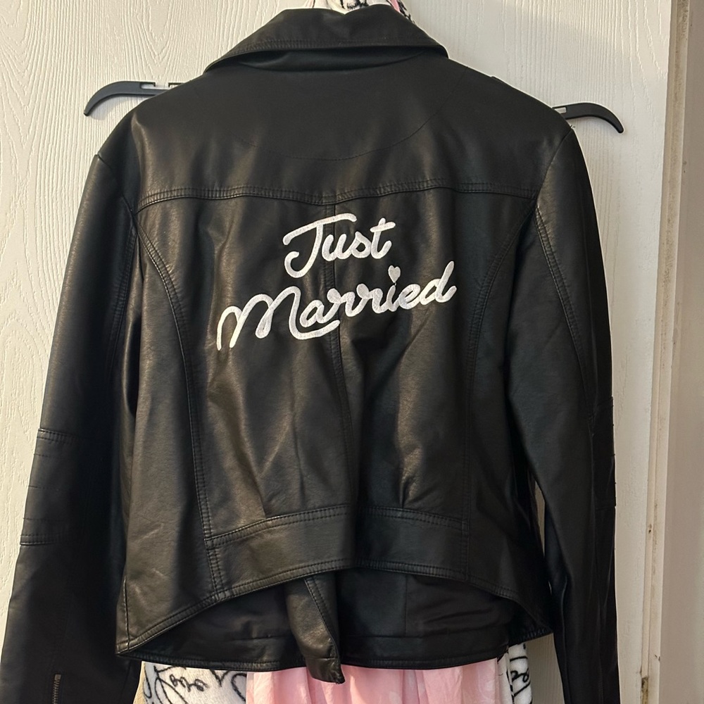 David’s Bridal Just Married “leather” jacket NWT XL